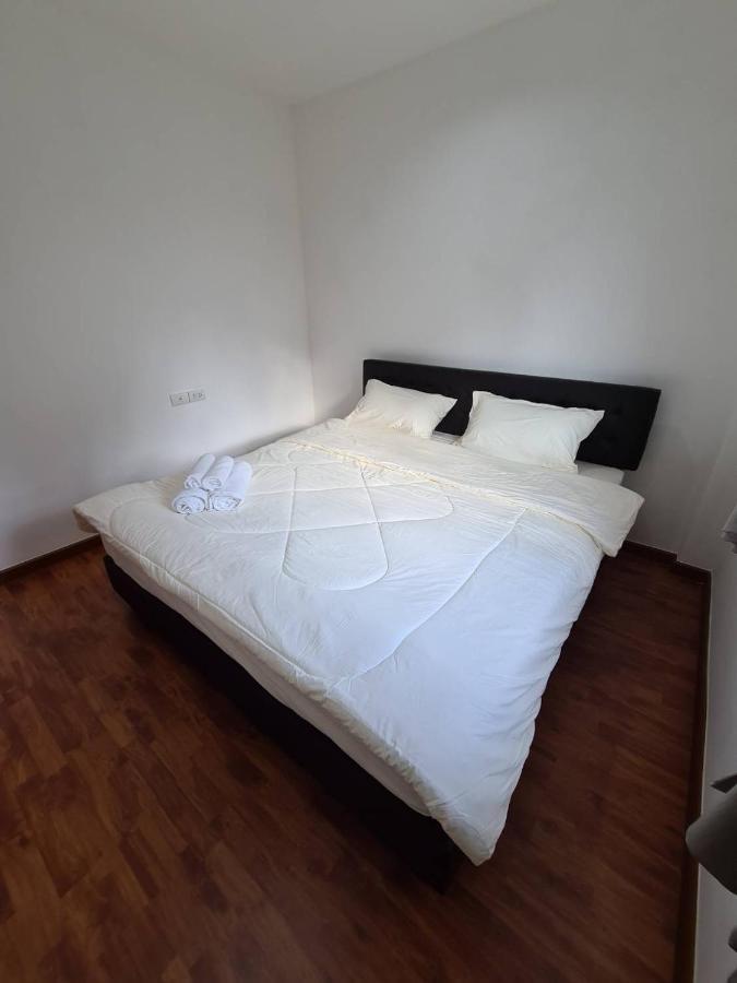 Yyk Holiday Rooms Ban Khlong Krang Exterior foto